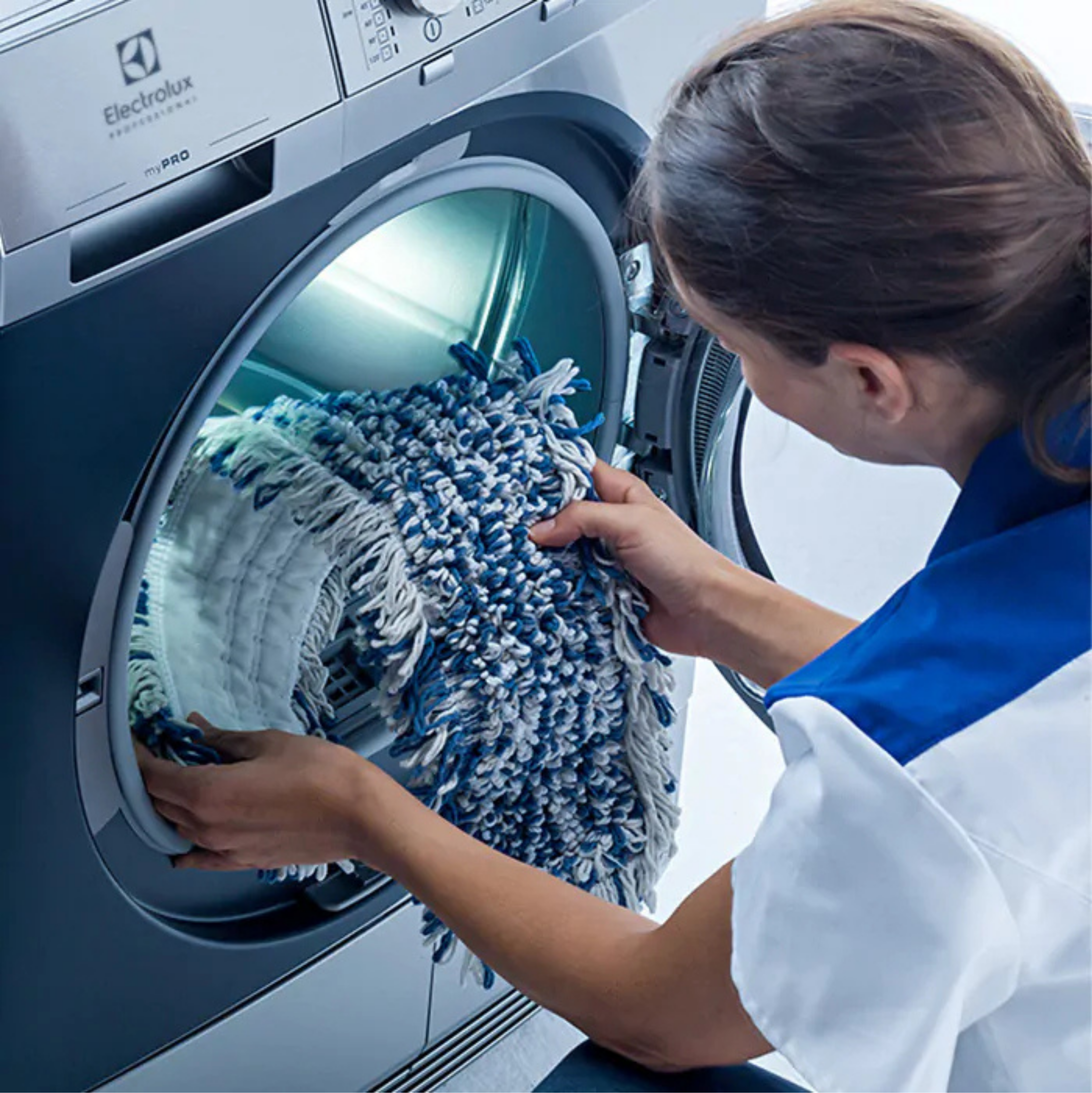 Facility management and cleaning teams